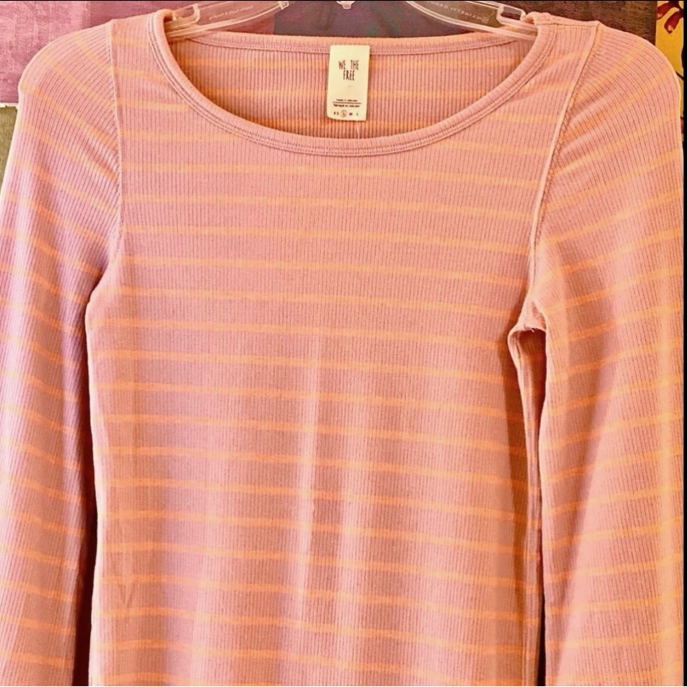NWOT Free People Good Find Bell Sleeve Top - Picture 5 of 12